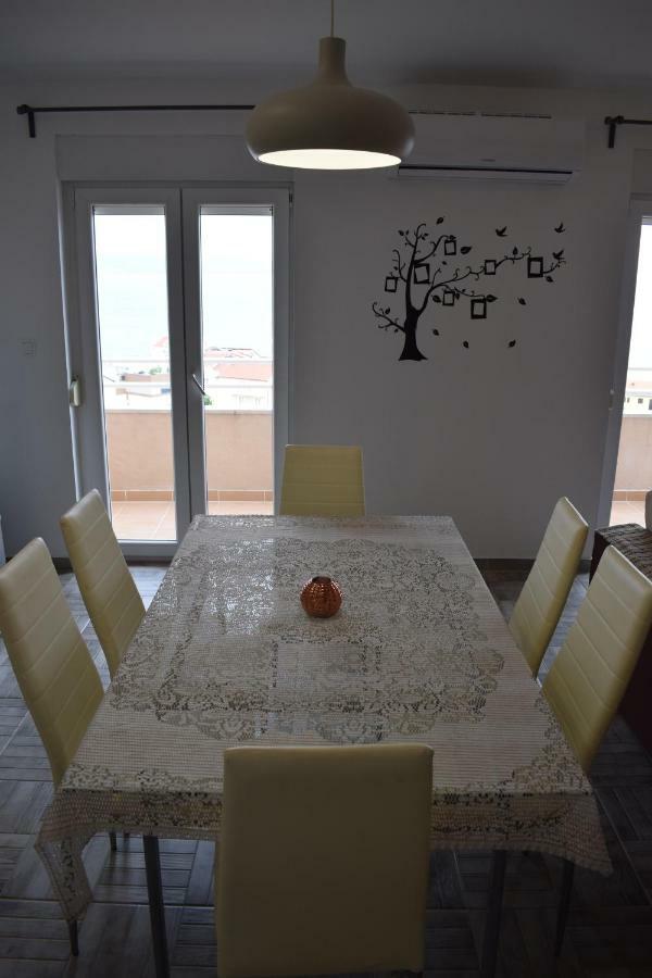 Apartamento Apartman Dani-Podstrana Exterior foto